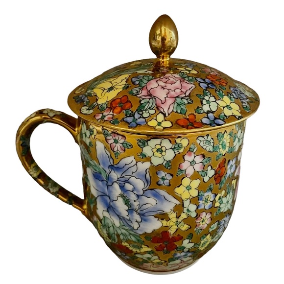 Vintage Chinese Porcelain Covered Tea Cup - Picture 2 of 10